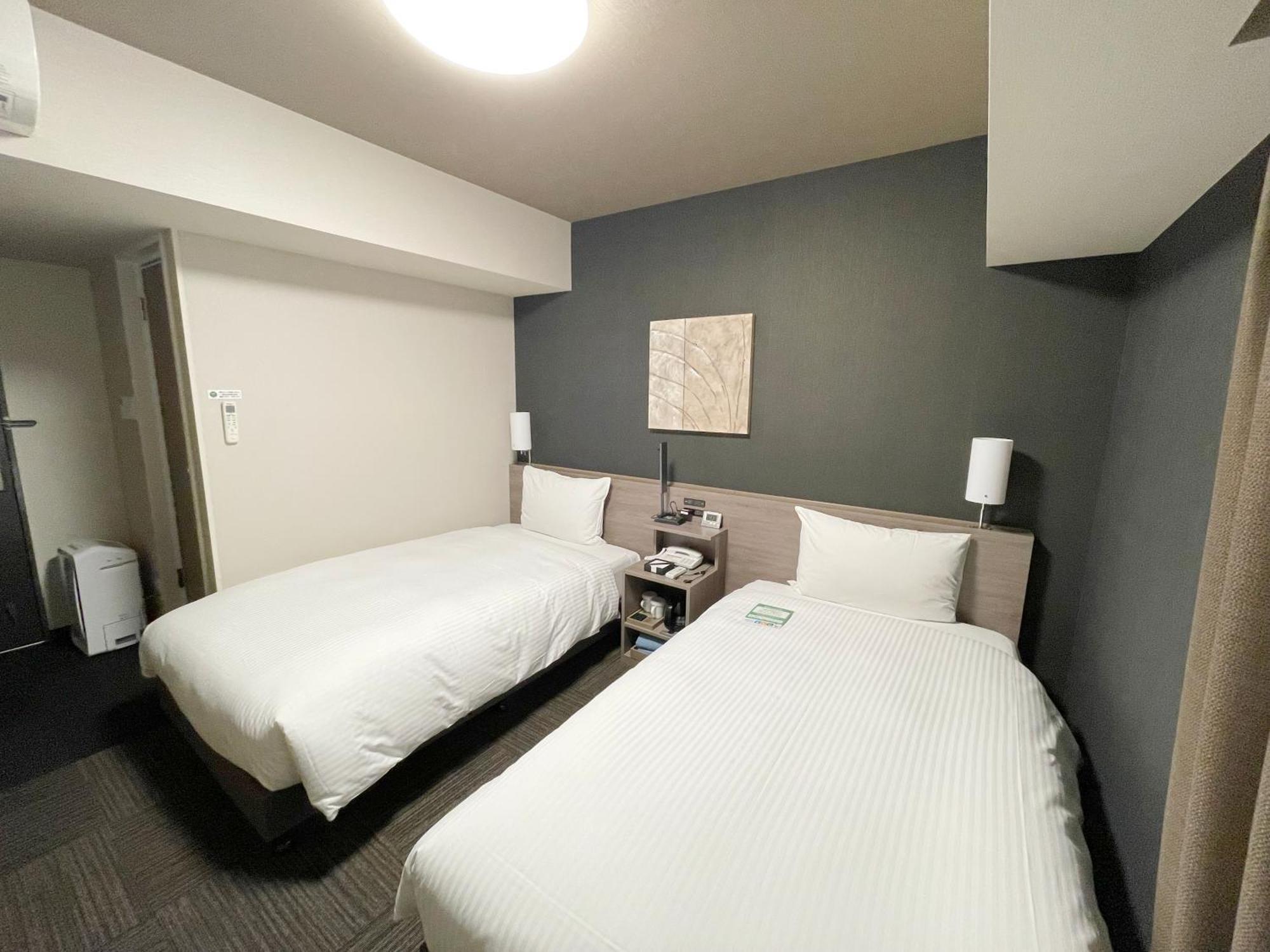 Hotel Route-Inn Osaka Takaishi -Hagoromo Ekimae- Bagian luar foto